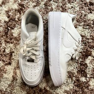 Like New, women’s Nike Air Force 1 platform sneaker size 9